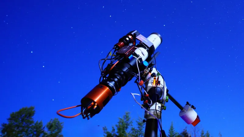 Two Dollar Telescopes and a Million-Dollar Mistake: How a Night Shift Worker Found What the Pros Missed